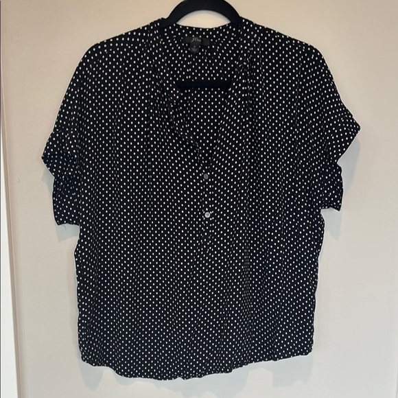 J. Crew Black and White Short Sleeve Button Down Shirt - Picture 1 of 5